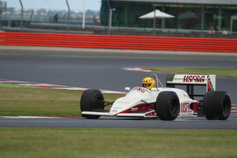 Illustration for article titled Ogle At The Best Cars Racing At The Silverstone Classic